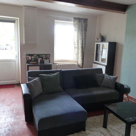 Jolie Maison Pour 4 A 6 Personnes Ellon Exterior foto